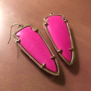 Kendra scott pink earrings